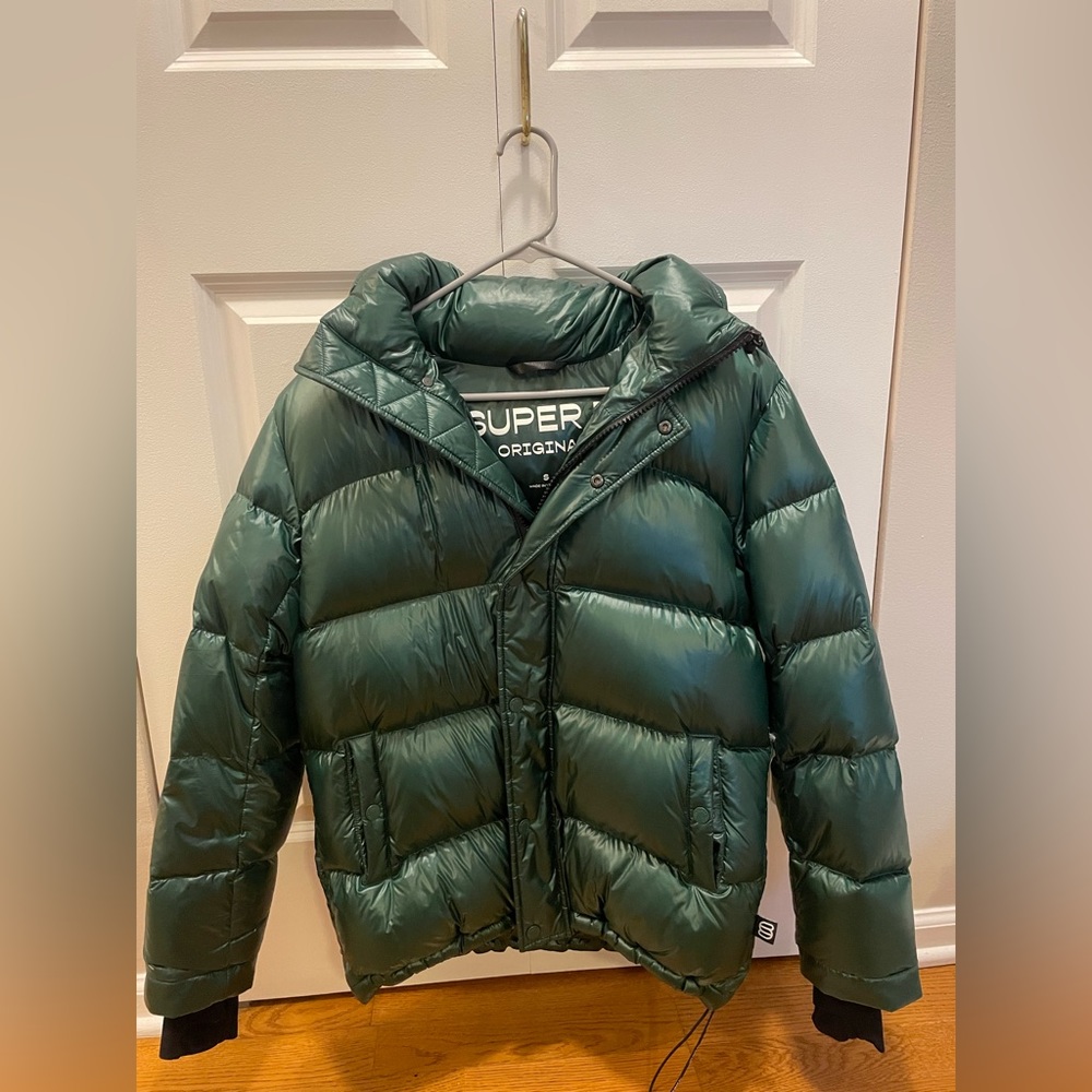 Aritzia Dark Green Puffer Jacket